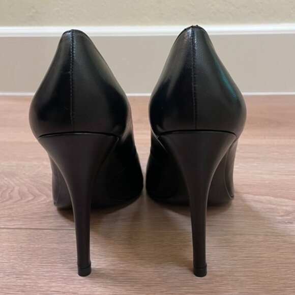 Stuart Weitzman Pumps Size 8 - Picture 2 of 5